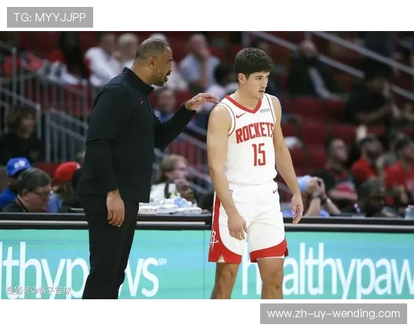 火箭队早期球员代表人物与历史贡献分析